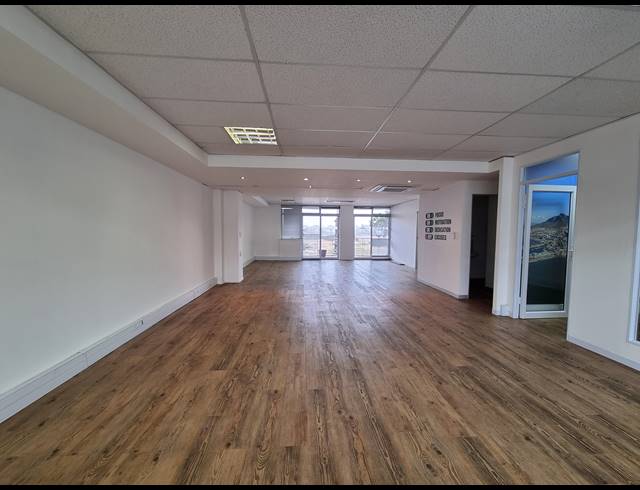 115M² OFFICE RENTED IN CENTURY CITY